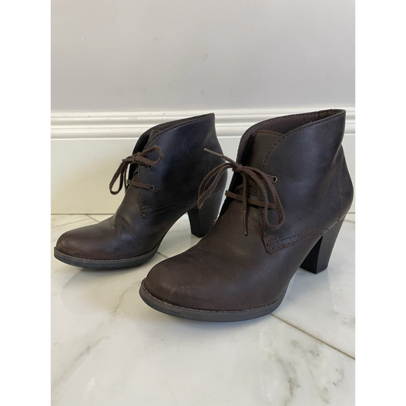 Clarks Carlisle Spice Leather Ankle Boot Heel Lace Up Women 9 M Brown - Picture 2 of 10